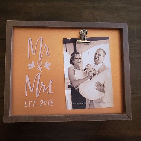 Primitives by Kathy Mr. & Mrs. est. 2018 Inset Box Frame - Picture 1 of 3